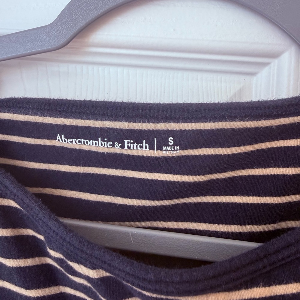 Abercrombie and fitch tan and navy blue striped tank top - Picture 2 of 4